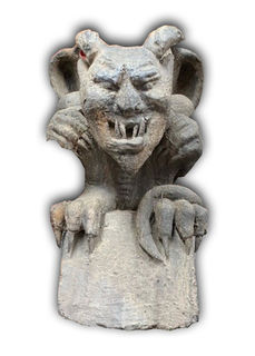Gargoyle Medium Crouching with Wings (H: 0.75m)