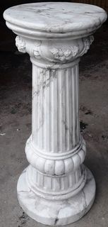 Plinth (F) Ornate Marbled Round (H: 0.8m)