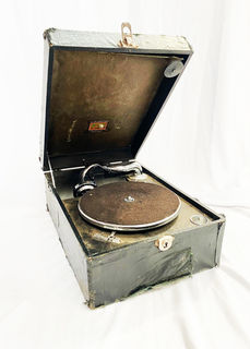 Gramophone HSV 1931 Wind-up