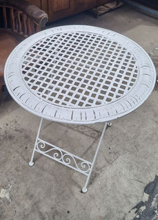 Table White Wrought Iron Folding (H: 0.78m x D: 0.71m)