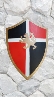 Shield Medieval Silver Lion (H: 80cm W: 60cm)