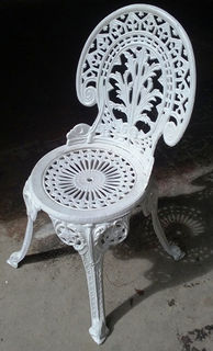 Chair White Wrought Iron Outdoor (H: 0.87m x W: 0.39m x D: 0.36m) )