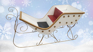Santa Sleigh White & Gold (H: 0.95m x L: 1.95m x D: 0.75m)