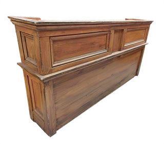 Wooden Bar #1 (W: 1.85 x H: 0.92 x D: 0.37m)