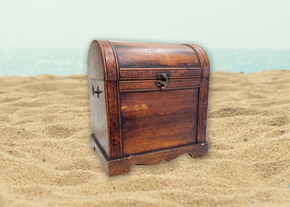 Treasure Chest #15 Wooden Round Top (H: 38cm x D: 27cm x W: 35cm)