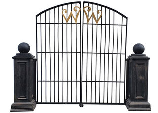 Willy Wonka Gate (H: 2.3m x W: 3m)
