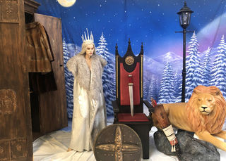 Narnia (Lion, Witch and the Wardrobe)
