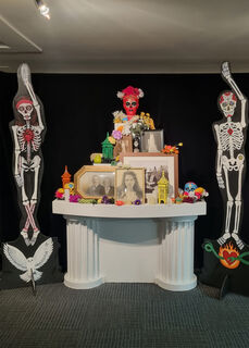 Dia De Los Muertos/Day of the Dead