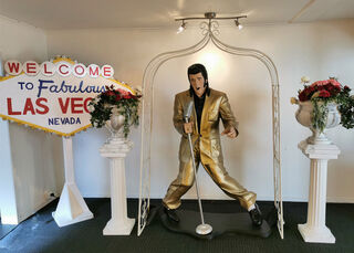Elvis Wedding Chappel