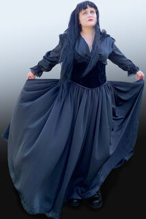 Nadja - What We Do in the Shadows