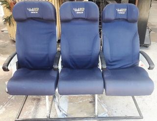 Airline Seats Row of 3 (H: 120cm x L: 150cm x D: 70cm)