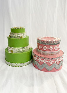 Small Cake (H: 18cm)
