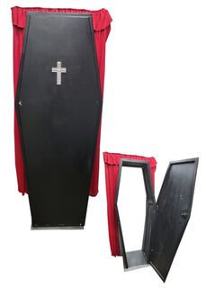 Coffin #17 Walk-Through Standing w/ Red Drape  (H: 2.03m x W: 0.6m x D: 0.38m)