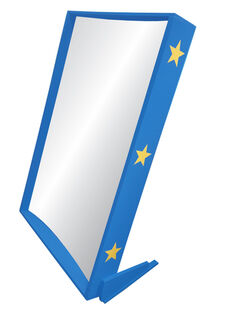 Circus Mirror #3 Blue Concave/Makes You Skinny (H: 0.8m x W: 0.3m)