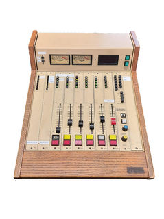 Mixing Desk Consol Retro (Arrakis)