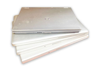 Laptop MacintoshLaptops Assorted