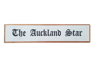 SIGN: Auckland Star (W: 1.03m x W: 0.24m)