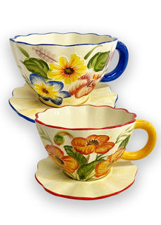 Teacup w/ Saucer Medium Red/Blue (D: 19cm x H: 13cm)