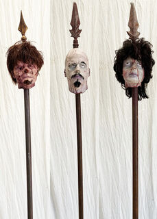 Heads on Pikes (H: 2m)