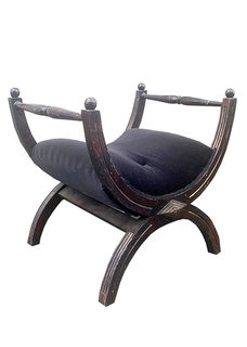 Cleopatra Throne Dark Wood/Black (H: 60cm x W: 63cm x D: 52cm)