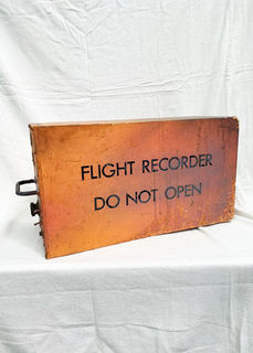 Military Box #18 Flight Box Large (L: 58cm x W: 23cm x H: 32cm)