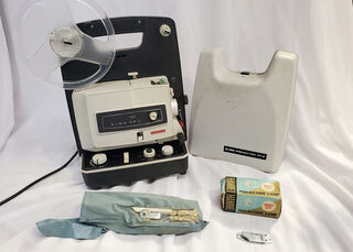 Elmo Film Projector FPA (H: 33cm W: 19cm L:22cm)