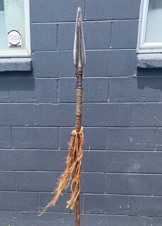 Spear Small Wooden (H: 1.75m)