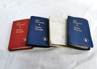 Pocket Psalm Book (H: 12cm x W: 7.5cm)