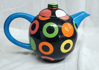 Polka-dot Tea Pot