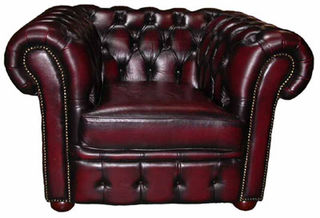 Armchair #7 Chesterfield Red Leather (H: 0.73m x W: 1.13m x D: 0.98m)