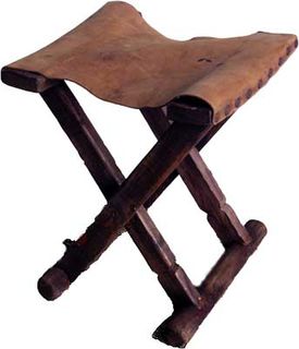 Rustic stool with leather seat (H42cm W37cm D31cm) [x=4]