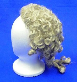 Judge's Wig 52462 (larger curl)