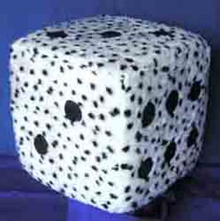 Fluffy Die / Dice  White Spotted (60 cm)