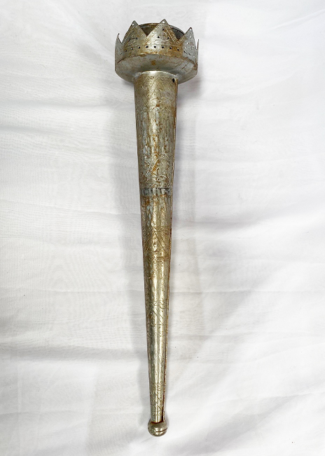 Olympic Torch (H: 69cmm W: 13cm) 