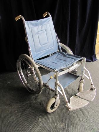Wheelchair (E) Modern Blue Vinyl (H: 0.9m W: 0.63m D: 0.7m) 