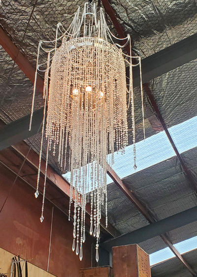 Chandelier Hanging Large W 1m X Drop, Chandeliers For Hire Nz