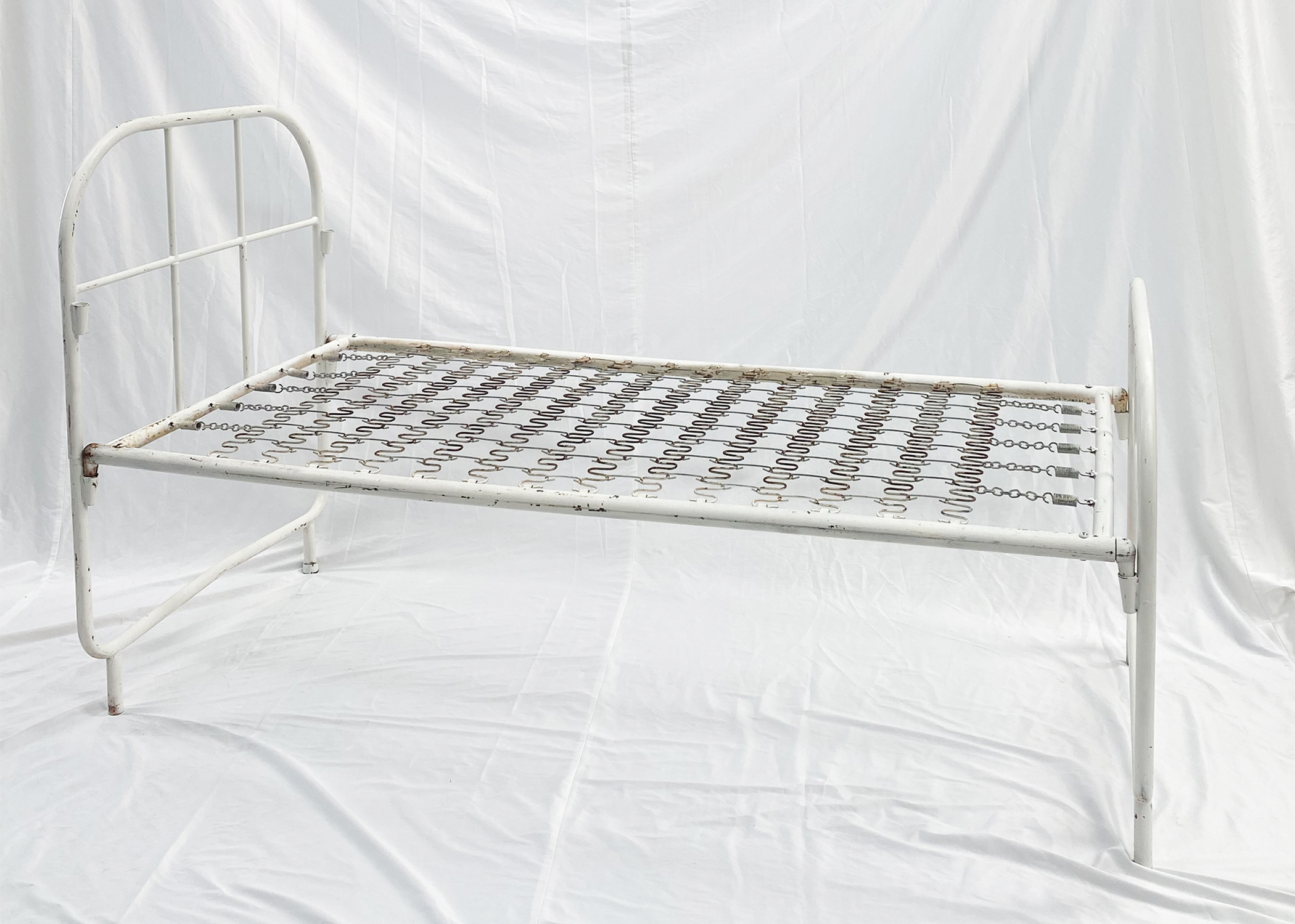Bed Frame #2 Single Child White (H: 1.2m x L: 1.8m x W: 0.9m)
