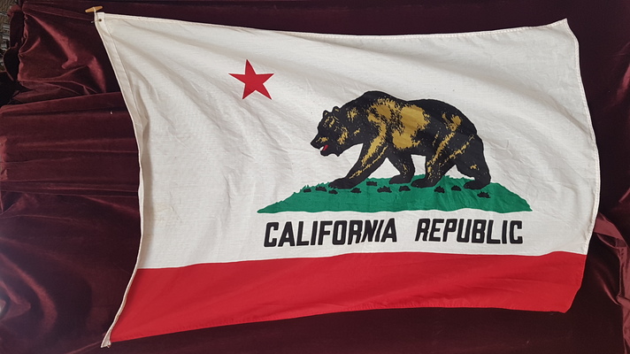 USA State California Flag (1.8m x 1.3m)