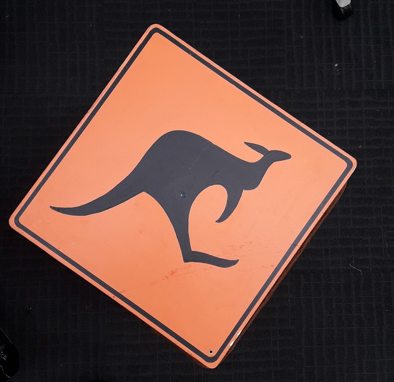 Kangaroo Sign (36 x 36cm) on stand