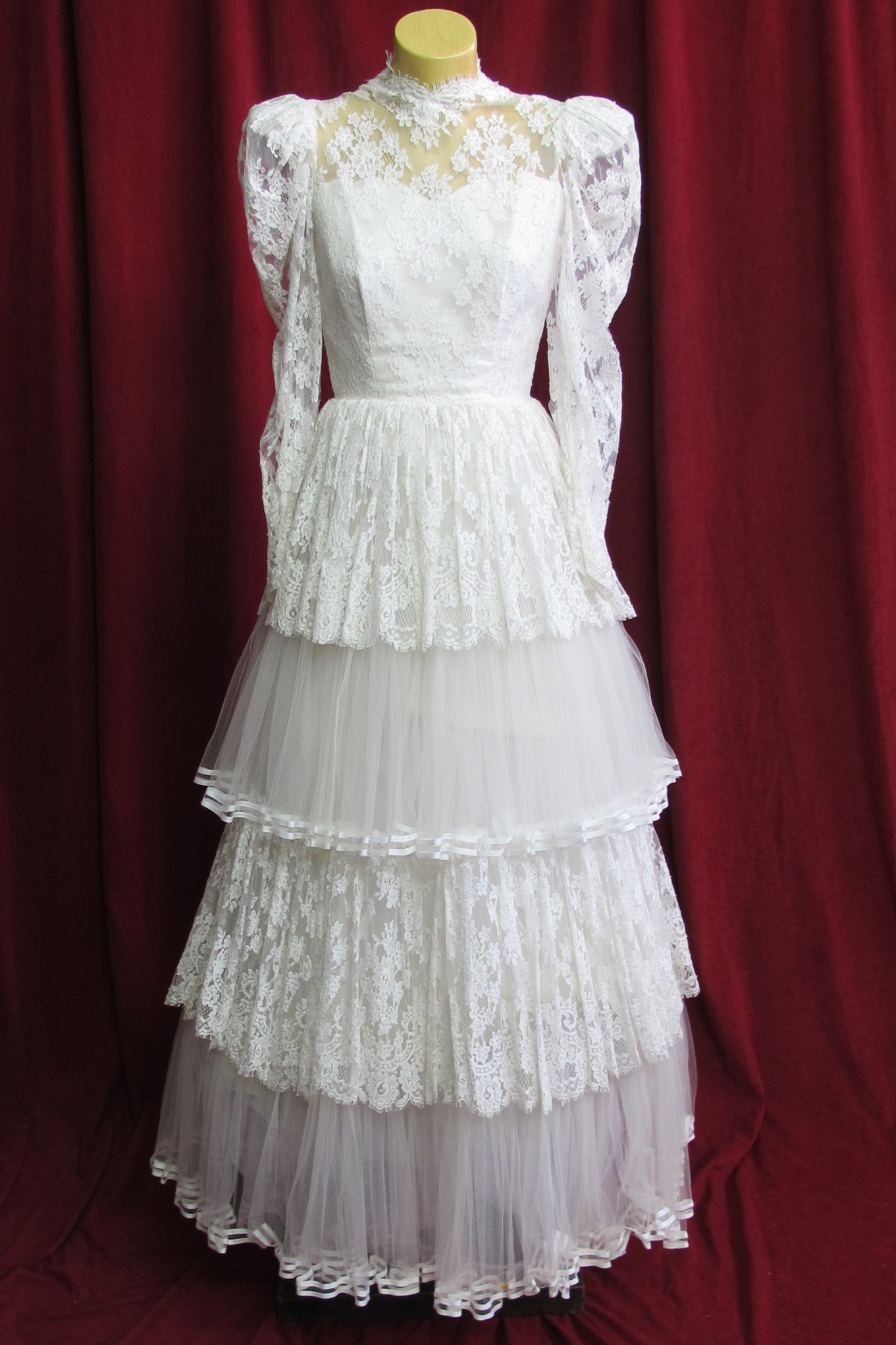 Wedding Dress Lace High Neck Layered Lace sz.8 45320027
