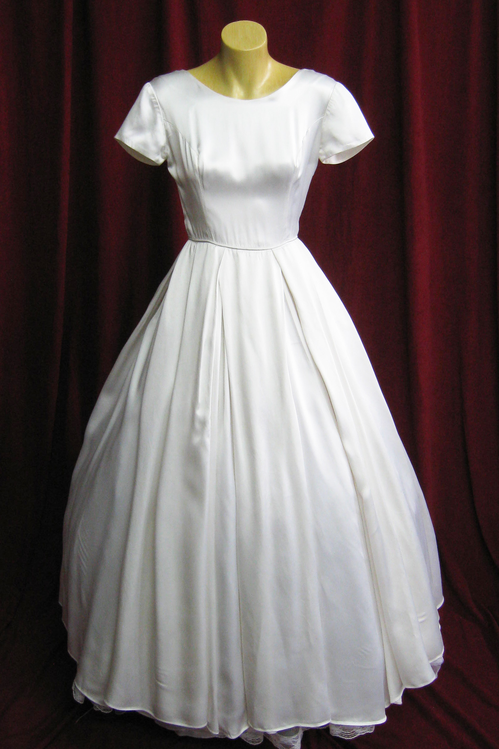 Wedding Dress 1950s White Satin Short Sleeves