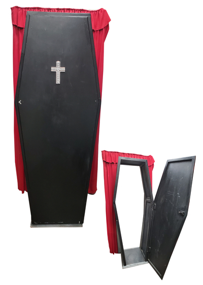 Coffin #17 Walk-Through Standing w/ Red Drape  (H: 2.03m x W: 0.6m x D: 0.38m)