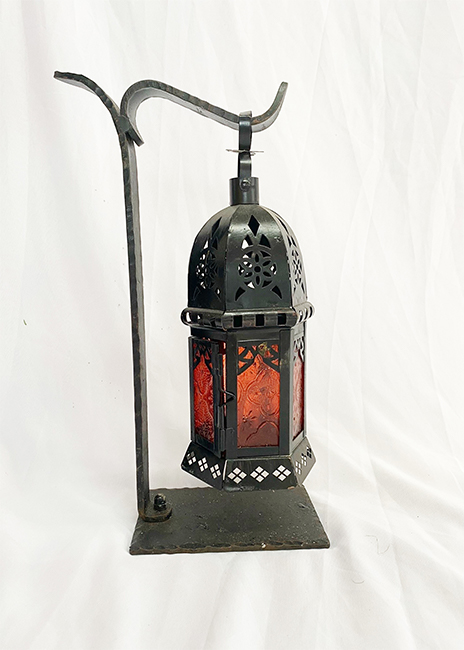 Moroccan Table Lantern Hanging w/ Red Glass (H: 0.3 m)