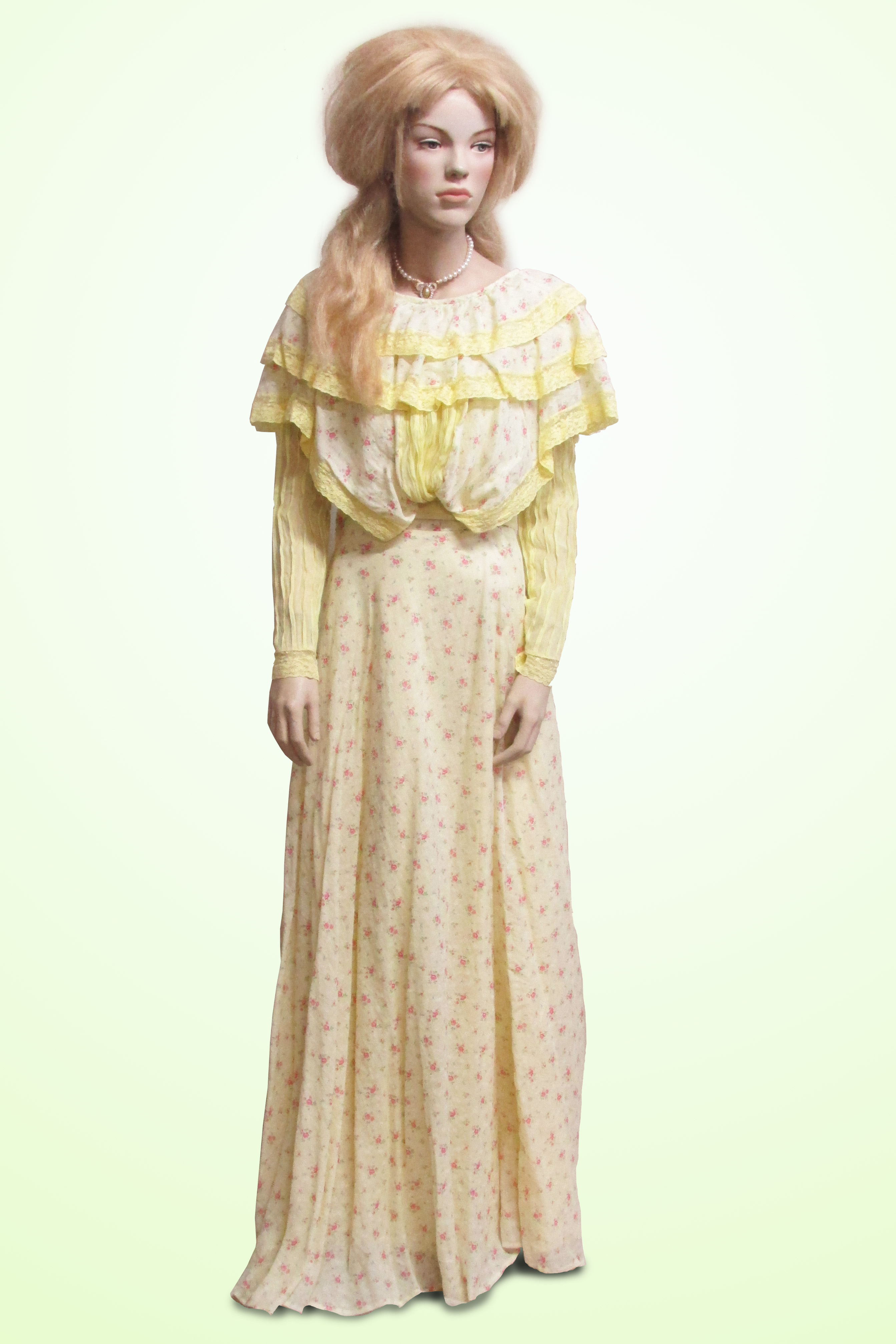2 Piece Soft Yellow with Pintuncks , Early 1900s