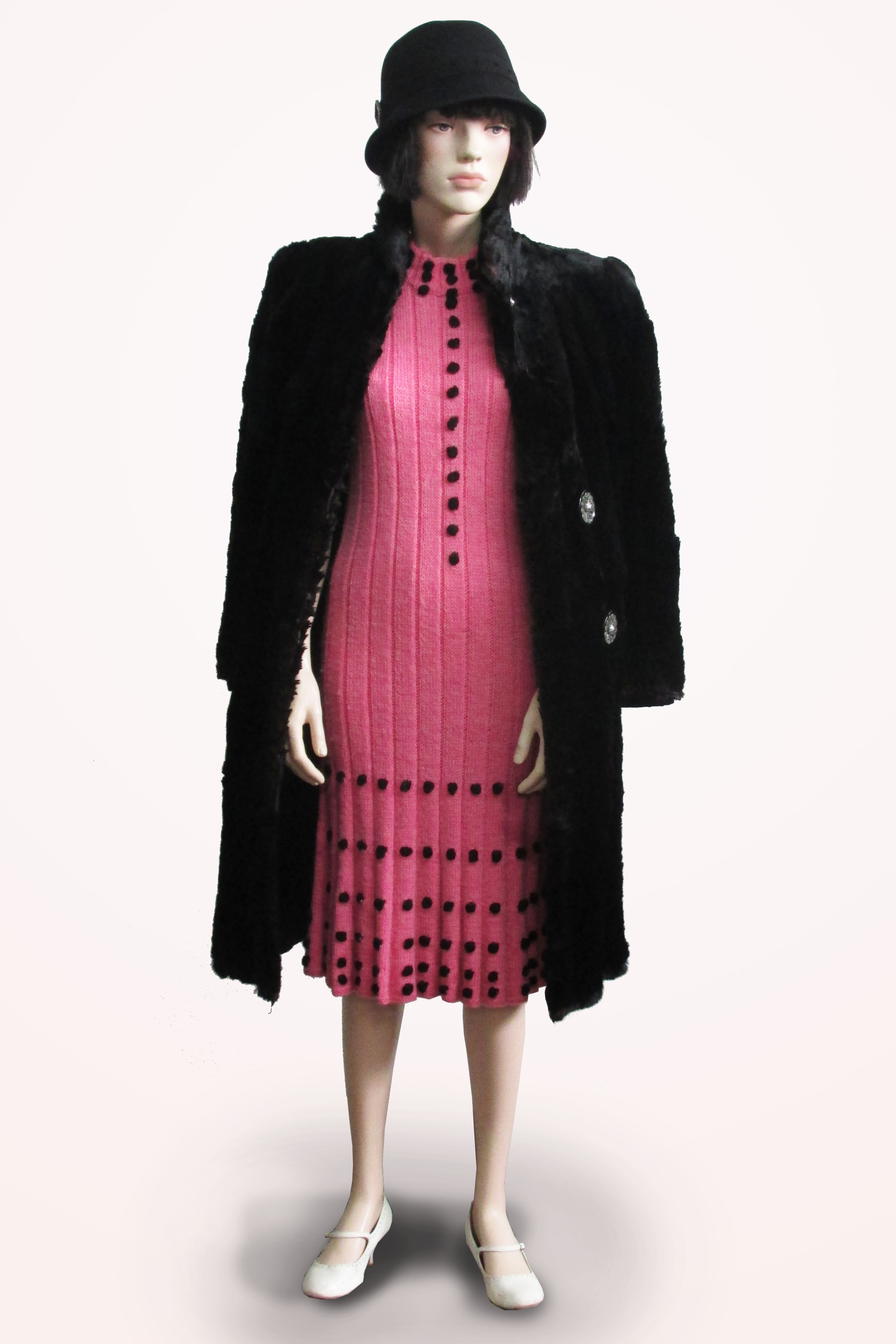 Knitted Pink Dress with Black Fur Coat 1920s/30s