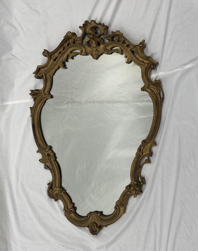 Mirror #03 Oval Ornate Gold (W: 0.5m x H: 1m)
