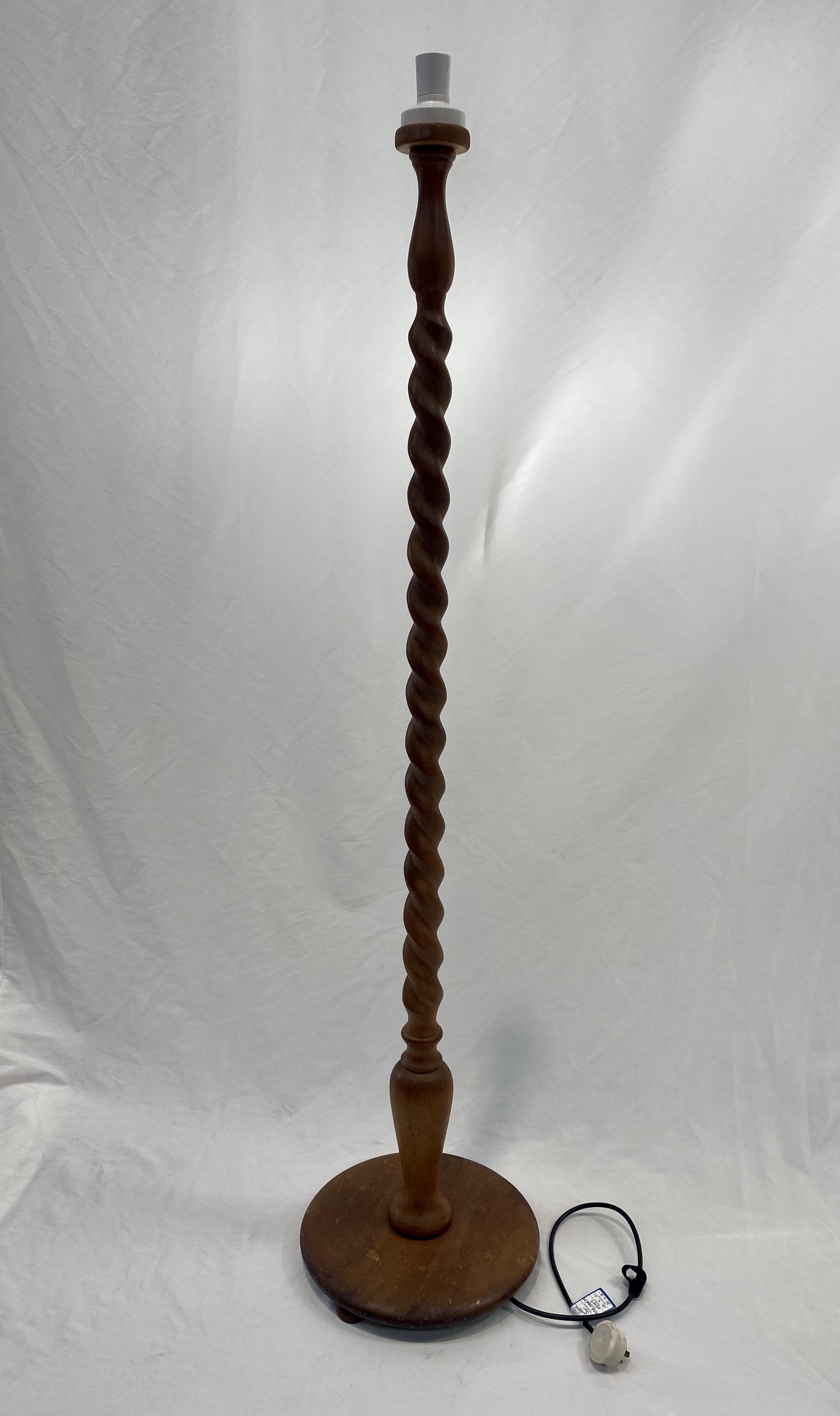 Standing Lamp #5 Twisted Wooden (Working) w/ Shade (H: 1.46m)