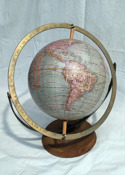 Globe Medium