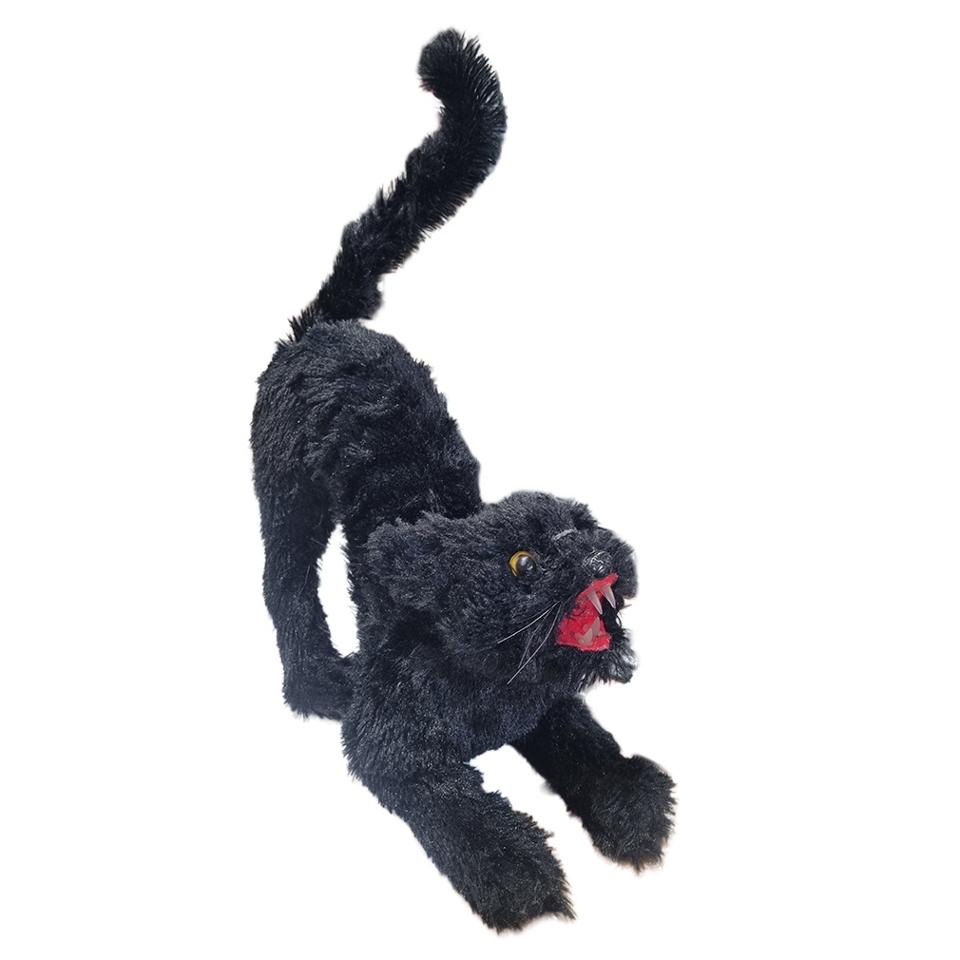 Black Cat - Hissing w/ Arched Back (H: 40cm x L: 30cm x W:15cm)