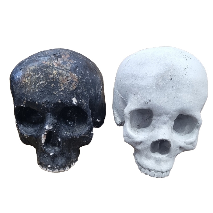 Human Skull #3: Plaster / Concrete Assorted (H: 16cm x L: 20cm x W: 16cm)